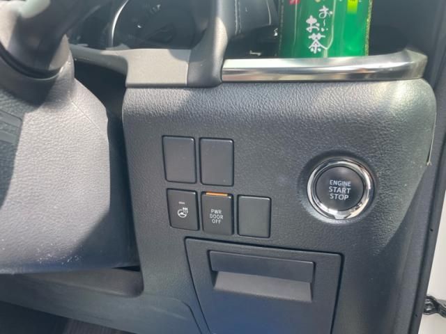 TOYOTA VELLFIRE 2015 Image 31