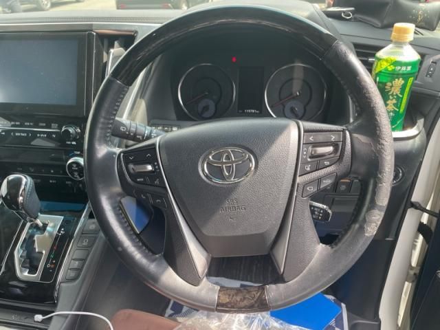 TOYOTA VELLFIRE 2015 Image 31