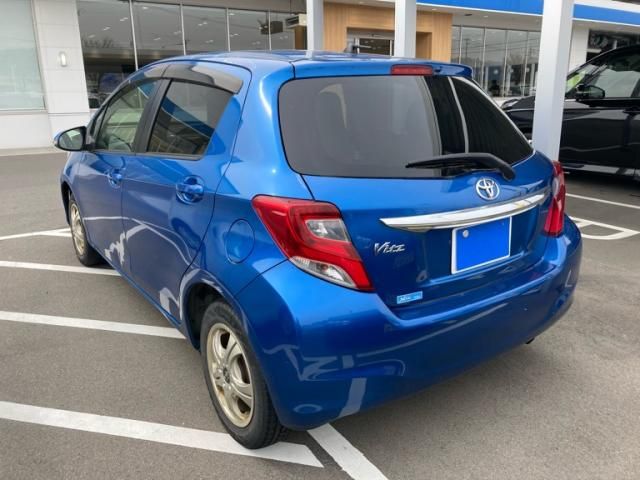TOYOTA VITZ 2015 Image 31