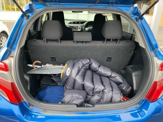 TOYOTA VITZ 2015 Image 31