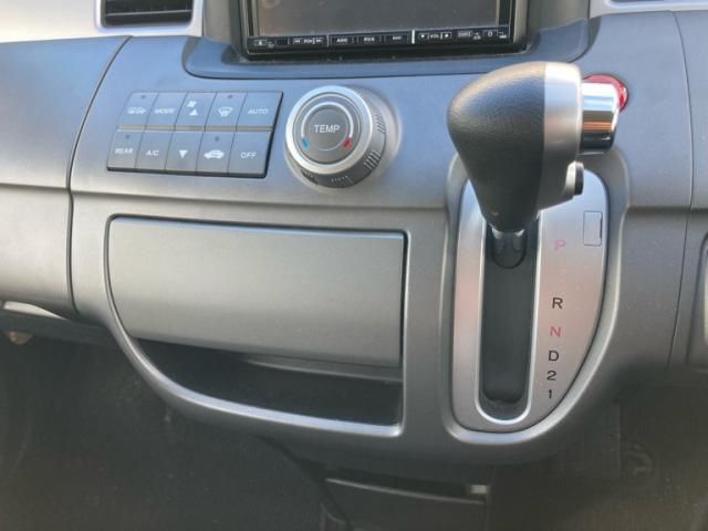 HONDA STEPWAGON 2009 Image 31