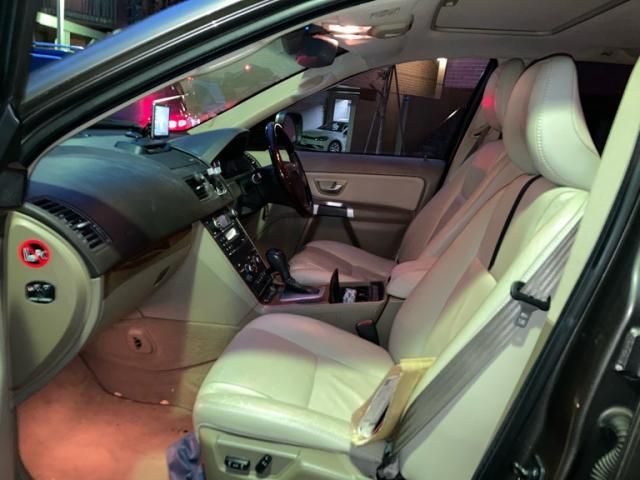 VOLVO XC90 2009 Image 31