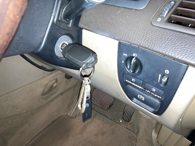 VOLVO XC90 2009 Image 31