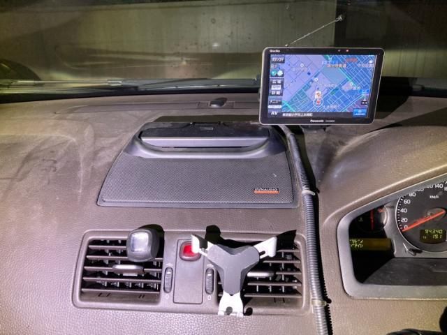 VOLVO XC90 2009 Image 31