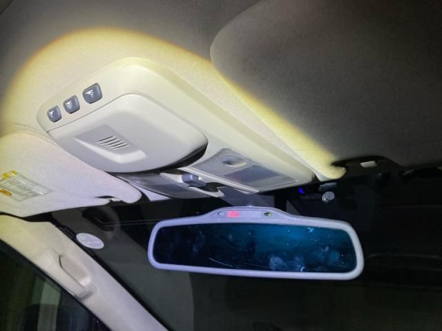 VOLVO XC90 2009 Image 31