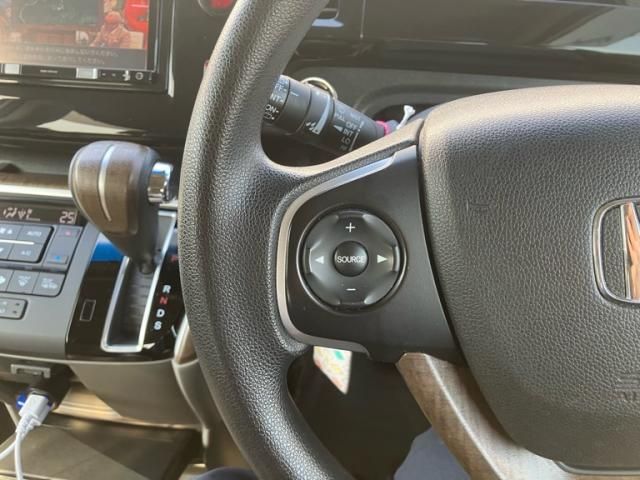 HONDA STEPWAGON 2015 Image 31