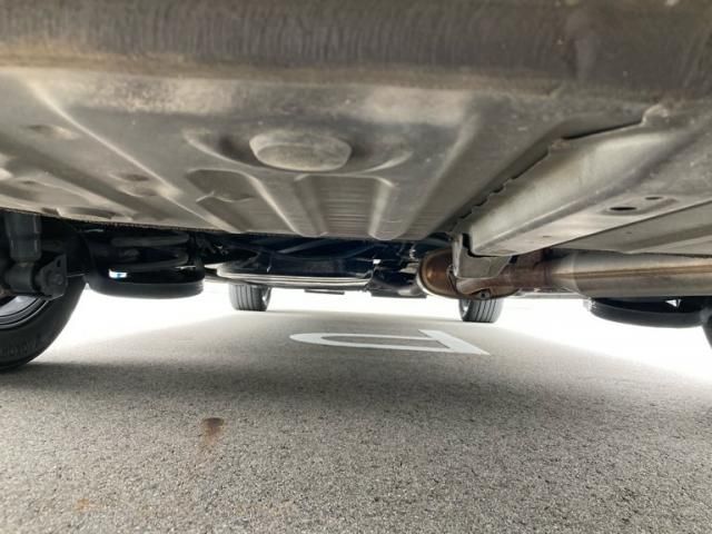 TOYOTA VOXY HYBRID 2018 Image 31