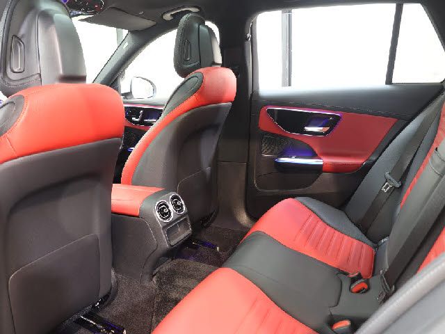 MERCEDES BENZ C CLAS 2023 Image 31