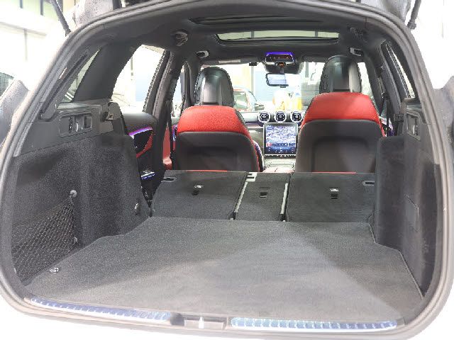 MERCEDES BENZ C CLAS 2023 Image 31