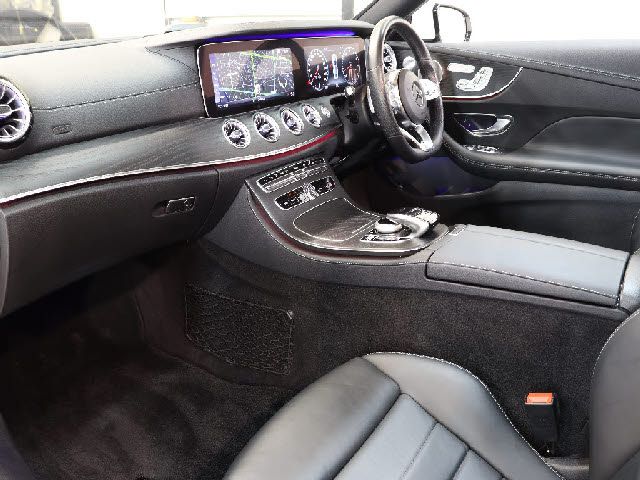 MERCEDES BENZ E CLAS 2019 Image 31