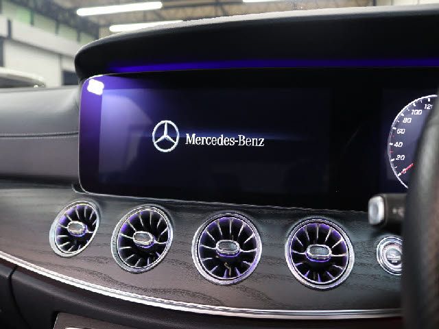 MERCEDES BENZ E CLAS 2019 Image 31