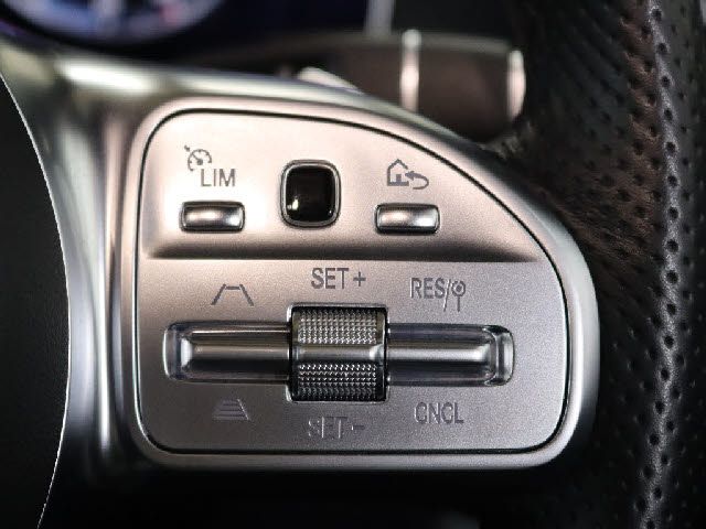 MERCEDES BENZ E CLAS 2019 Image 31