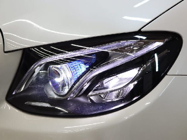 MERCEDES BENZ E CLAS 2019 Image 31