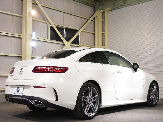MERCEDES BENZ E CLAS 2018 Image 31