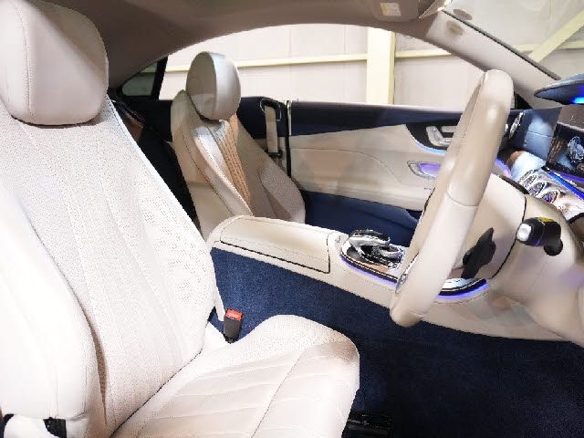 MERCEDES BENZ E CLAS 2018 Image 31