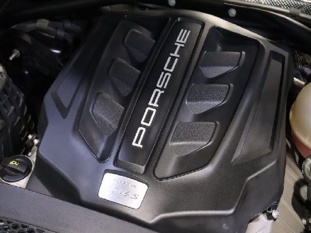 PORSCHE MACAN 2016 Image 31