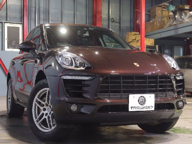 PORSCHE MACAN 2016 Image 31