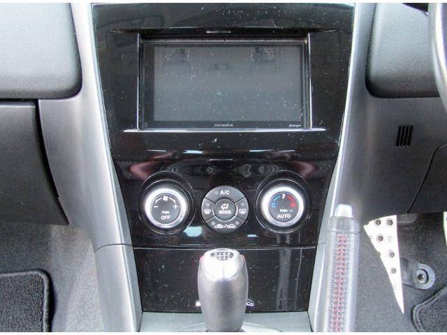 MAZDA RX-8 2012 Image 31