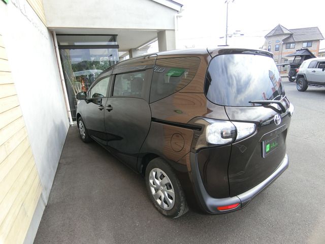 TOYOTA SIENTA 2016 Image 31