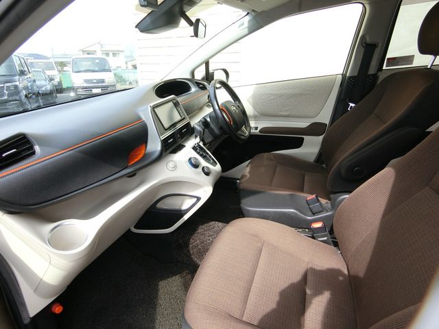 TOYOTA SIENTA 2016 Image 31