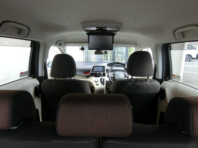 TOYOTA SIENTA 2016 Image 31