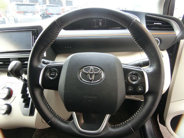 TOYOTA SIENTA 2016 Image 31