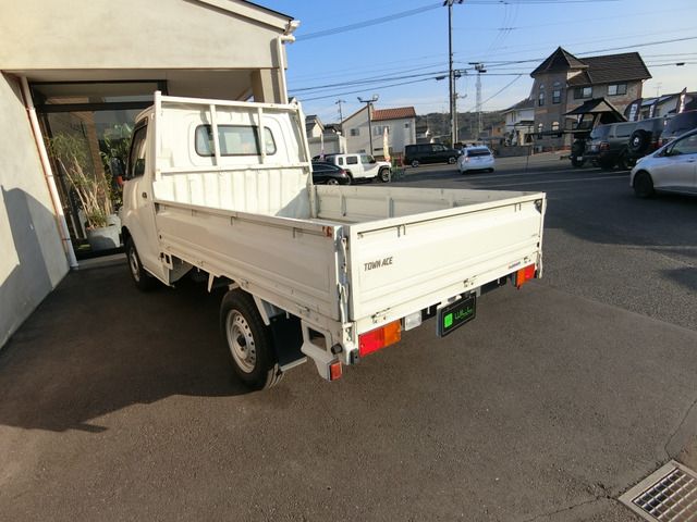 TOYOTA TOWNACE TRUCK 2WD 2020 Image 31