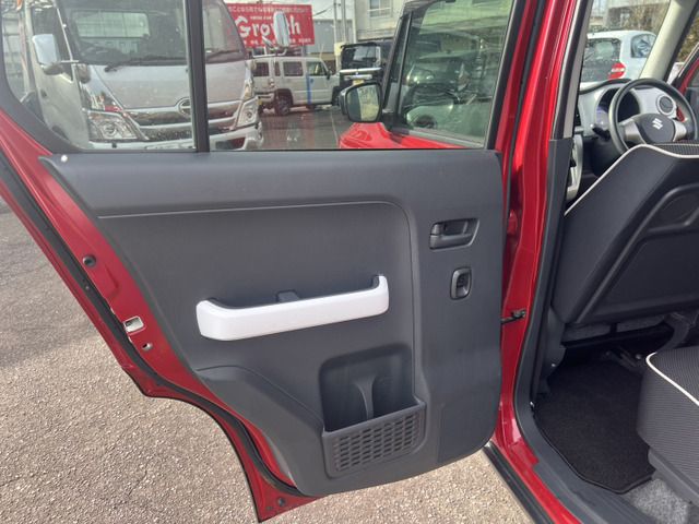 SUZUKI HUSTLER 4WD 2014 Image 31