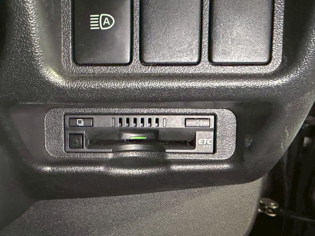 TOYOTA HIACE VAN 2WD 2018 Image 31