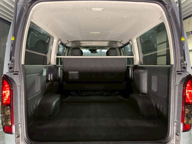 TOYOTA HIACE VAN 2WD 2018 Image 31