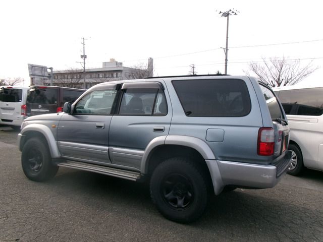 TOYOTA HILUXSURF WAGON 4WD 1996 Image 31