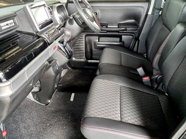 SUZUKI SPACIA CUSTOM 2018 Image 31