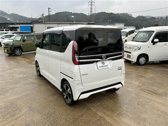 NISSAN ROOX 2023 Image 31