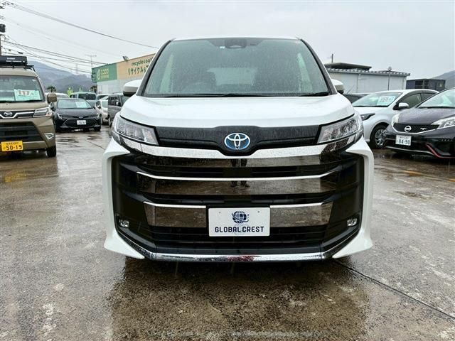 TOYOTA NOAH HYBRID 2023 Image 31