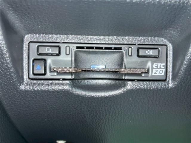 TOYOTA NOAH HYBRID 2023 Image 31