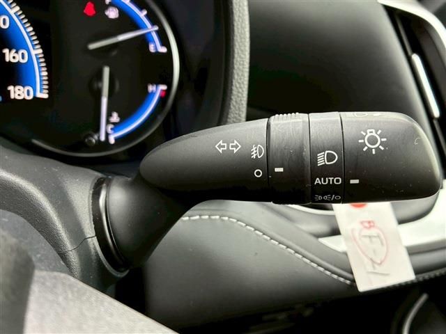 TOYOTA NOAH HYBRID 2023 Image 31