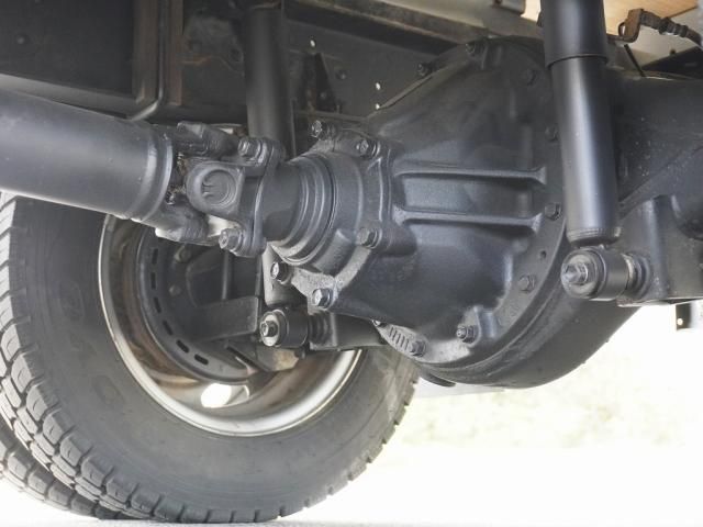 HINO DUTRO 2015 Image 31