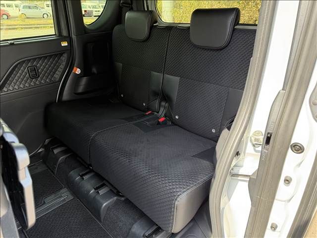 DAIHATSU TANTO CUSTOM 2022 Image 31