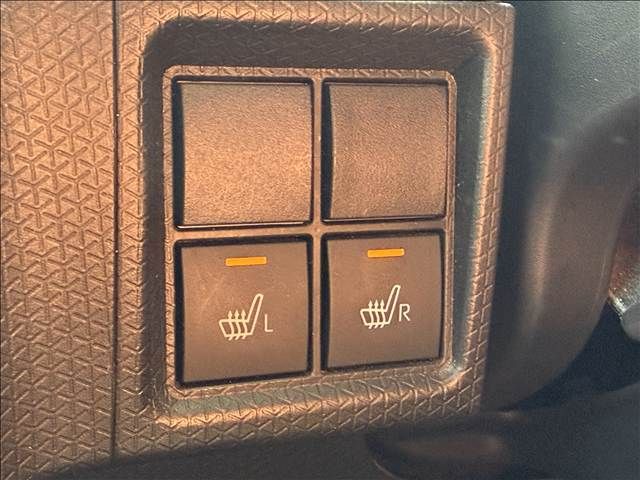 DAIHATSU TANTO CUSTOM 2022 Image 31