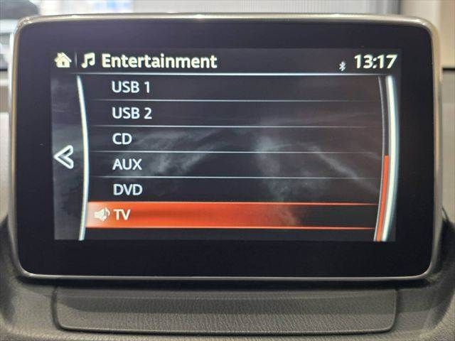 MAZDA DEMIO 2014 Image 31