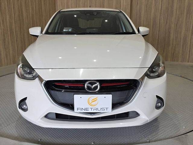 MAZDA DEMIO 2014 Image 31