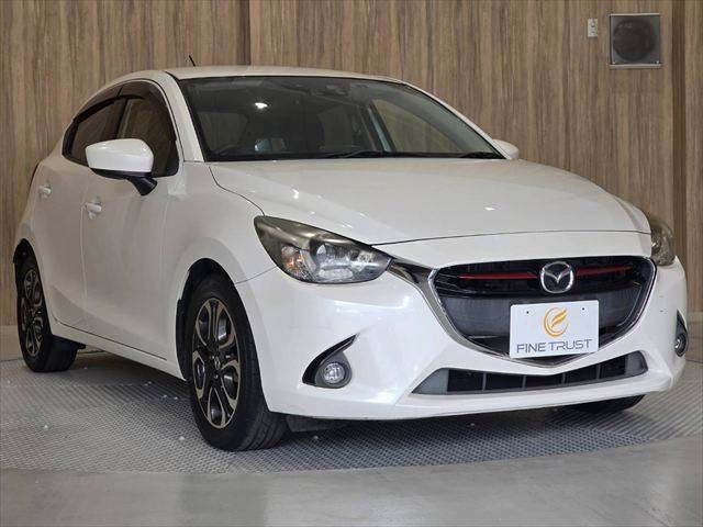 MAZDA DEMIO 2014 Image 31