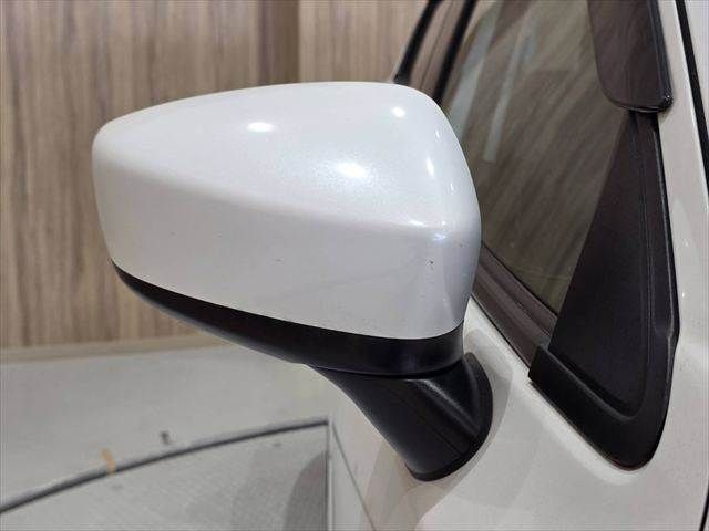 MAZDA DEMIO 2014 Image 31