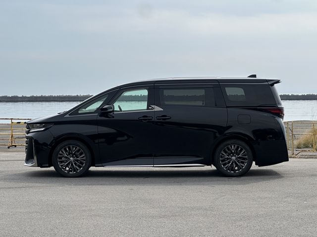 TOYOTA VELLFIRE  HYBRID 2023 Image 31