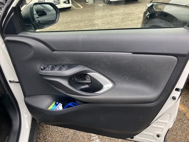 TOYOTA YARIS CROSS HYBRID 2021 Image 31