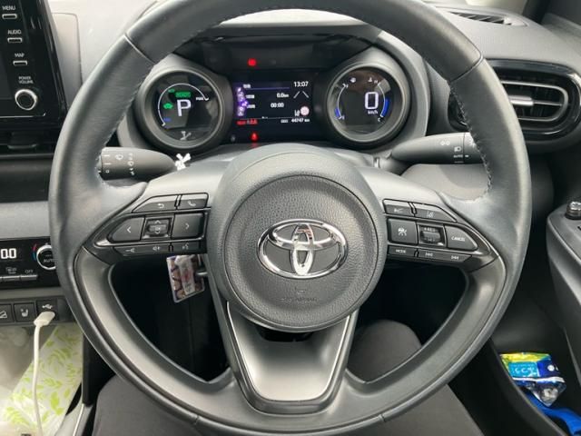 TOYOTA YARIS CROSS HYBRID 2021 Image 31
