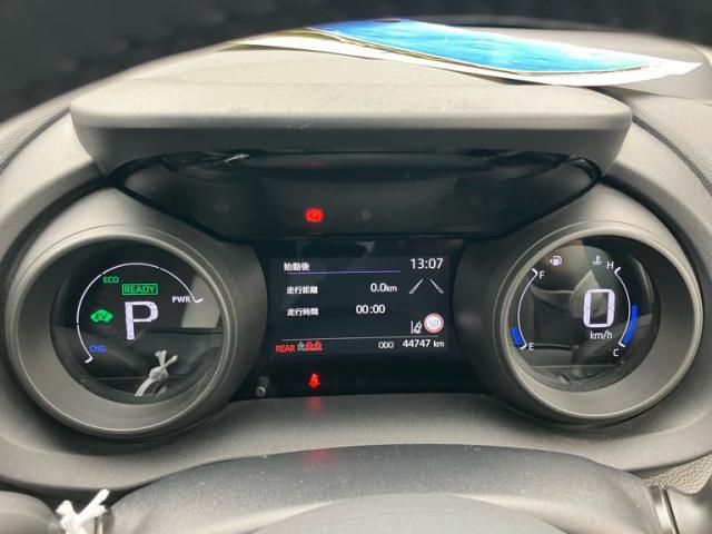 TOYOTA YARIS CROSS HYBRID 2021 Image 31