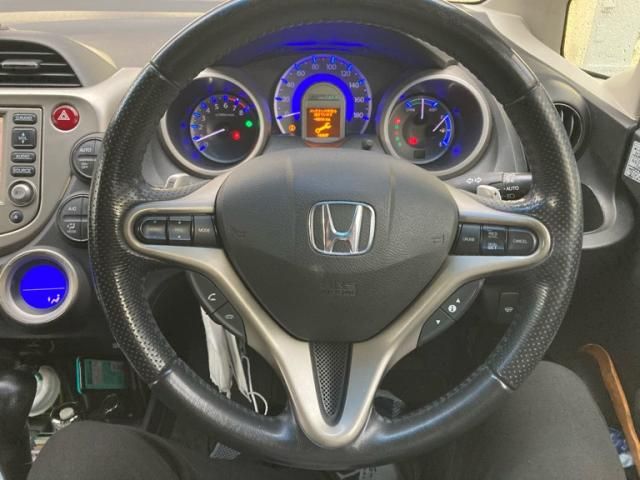 HONDA FIT HYBRID 2011 Image 31