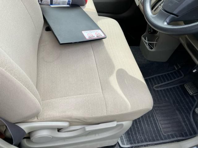 DAIHATSU MOVE 4WD 2013 Image 31