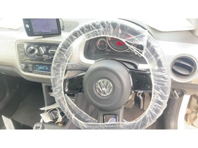 VOLKSWAGEN UP! 2013 Image 31